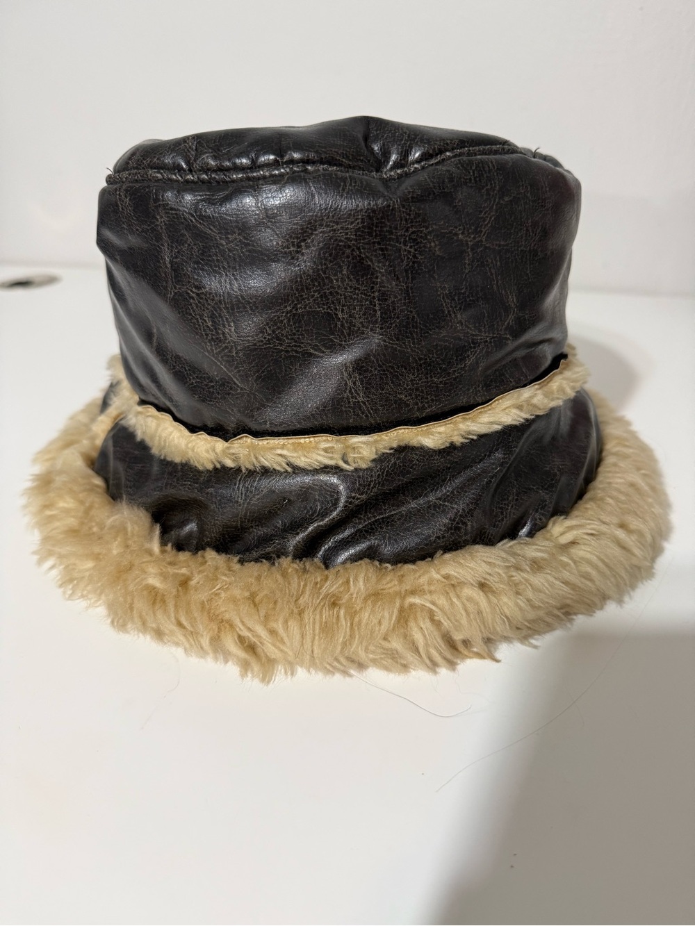 Women’s Pleasant Pheasant Faux Leather Trapper Hat w/Faux Fur Trim - Black & Tan